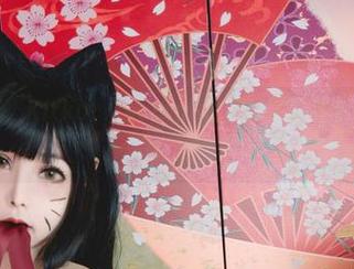 短裙与美图，Kitkat Cosplay的壁纸制作指南——你敢尝试吗？